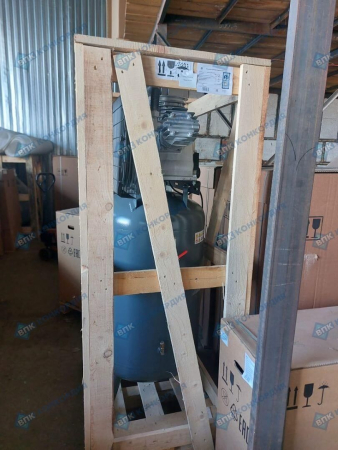 Поршневой компрессор Remeza СБ4/Ф-270.LB75B Поршневой компрессор Remeza СБ4/Ф-270.LB75B фото