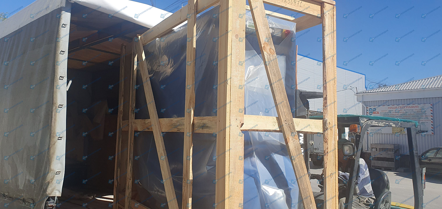 Отгрузка винтового компрессора Remeza ВК15Е-10-500Д в г. Симферополь