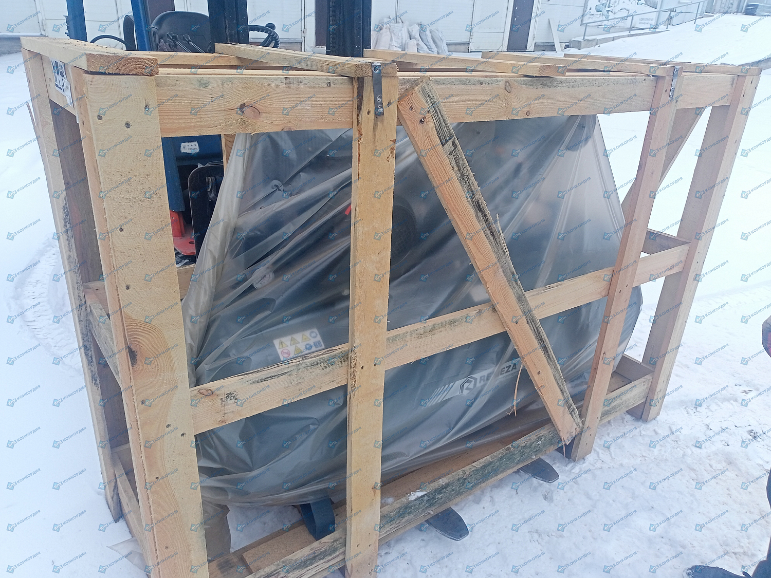 Отгрузка компрессора Remeza СБ4/Ф-500.LT100-7,5 кВт в г. Красноярск